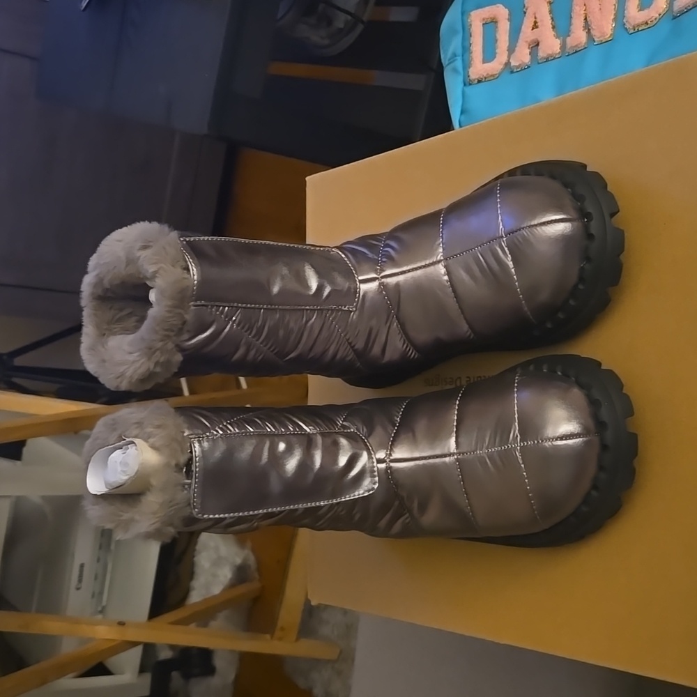 Jambu icicle gun metal boots